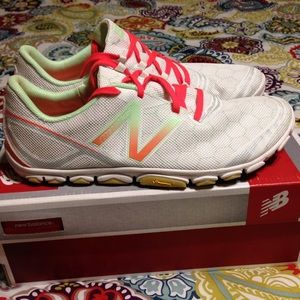 New Balance WR10WW Running Shoe